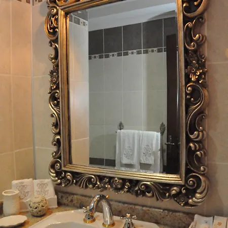 Hotel Harmony Butik 2*