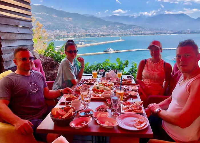 Harmony Butik (adults Only) 2* אלאניה